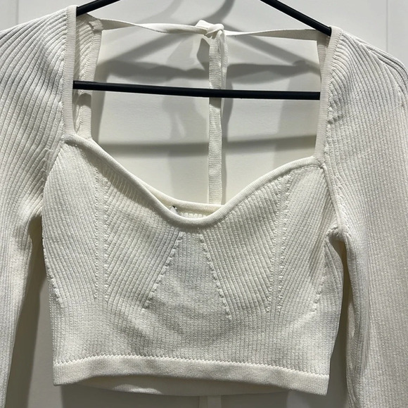 Revolve Significant Other Dacia Knit Long Sleeve Cropped Top in Cream Sz 4 - Picture 5 of 11
